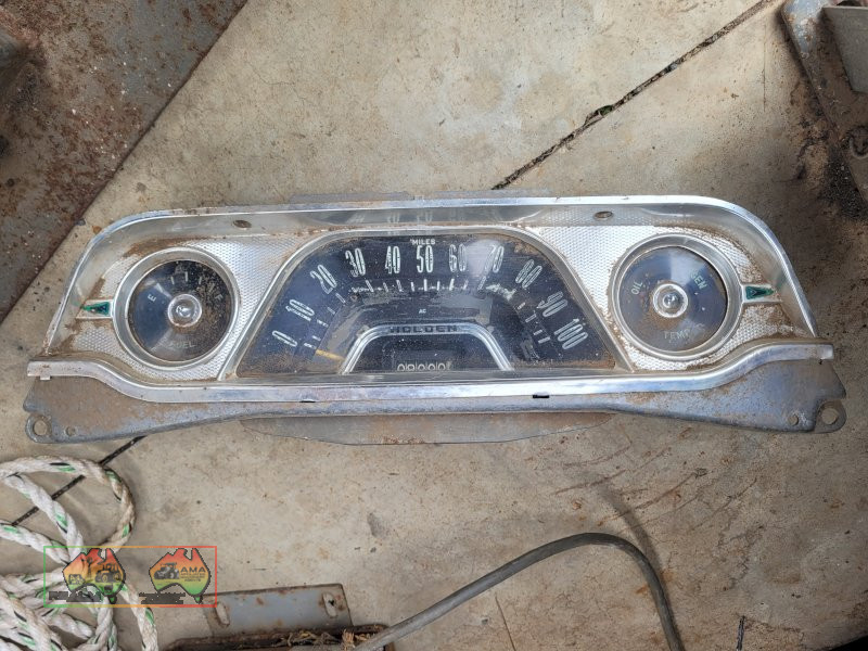 Holden EH Dash, Speedo with 2 Gauges (Kyabram Vic.)
