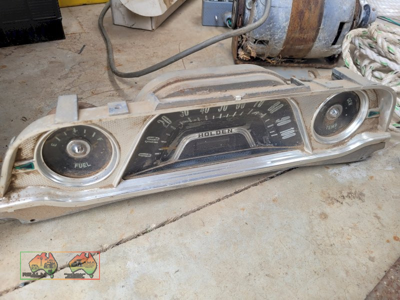 Holden EH Dash, Speedo with 2 Gauges (Kyabram Vic.) - photo 2