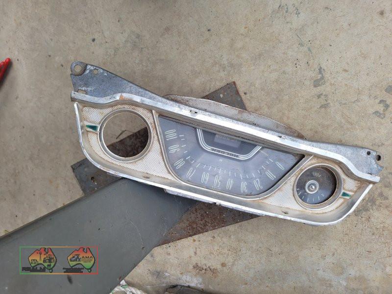 Holden EH Dash, Speedo with Fuel Gauges Only - photo 2
