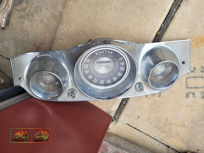 Holden EK Dash, Speedo with 2 Gauges (Kyabram Vic.)