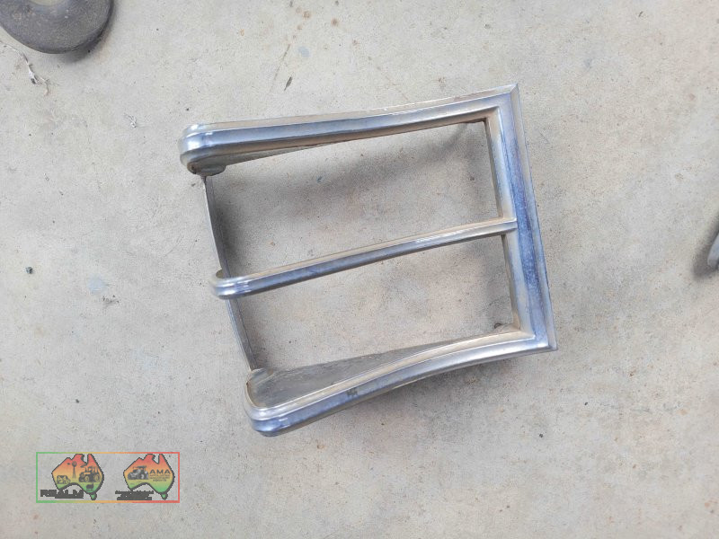 Holden HD Tail Light Frame (Kyabram Vic.) - photo 2