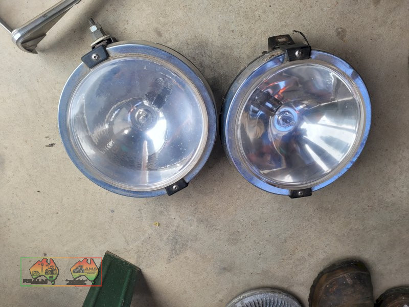 Pair of 8" Halogen Truck Driving Lights (Kyabram Vic.) - photo 2