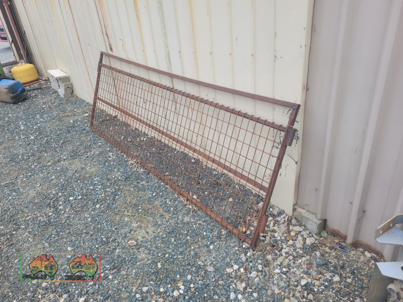 5x Sheep Yard Panels 2.4 x 800 (Kyabram Vic.) - photo 2