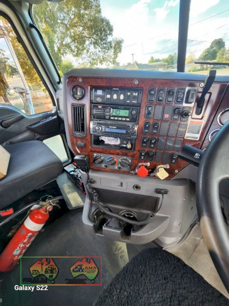 MACK Granite - 435HP - photo 5