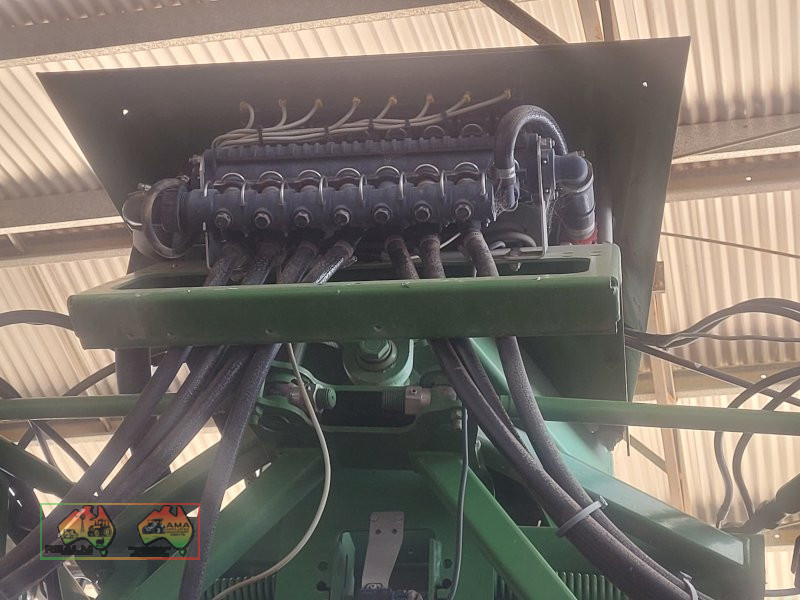 2011 Amazone UX4200 - photo 9