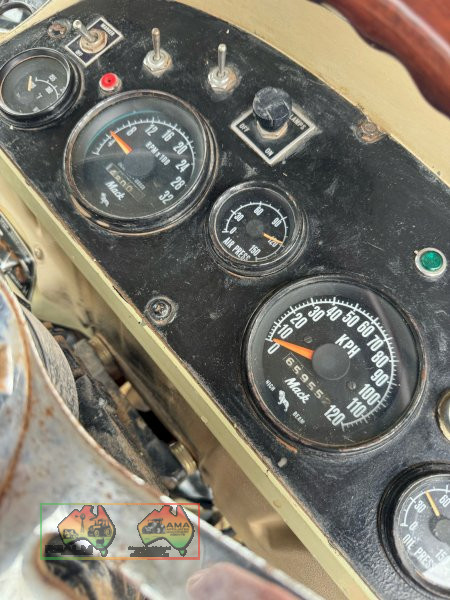 Mack R600 1977 300hp with Tipper hydraulics - photo 6