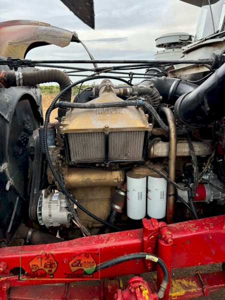 Mack R600 1977 300hp with Tipper hydraulics - photo 10