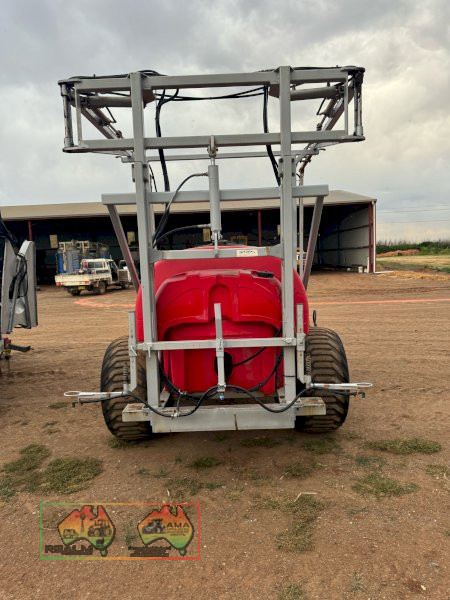 Silvan Herbicide Sprayer 3800 litre sprayer - photo 3