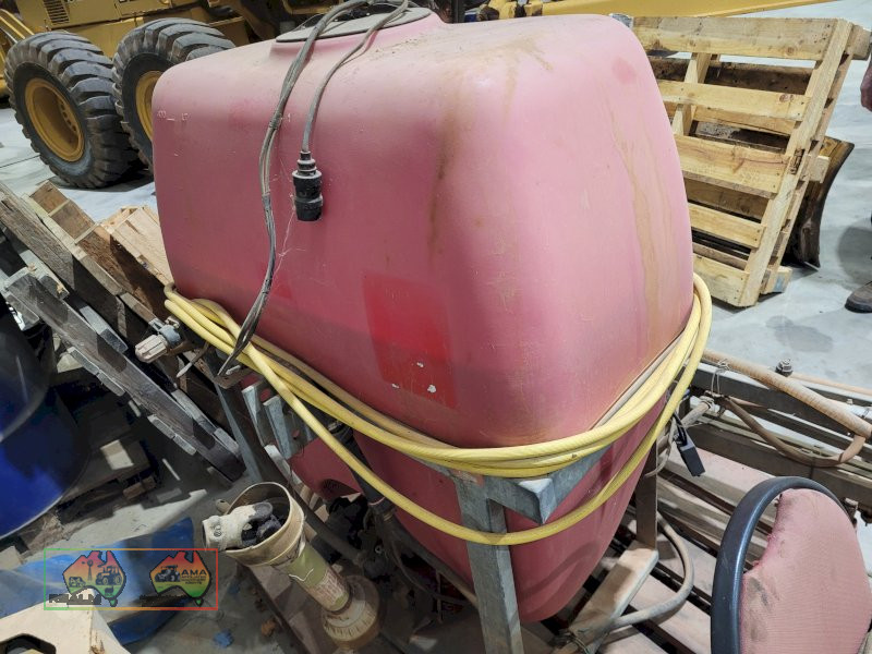 3pl Silvan 8m Boom Spray - photo 3