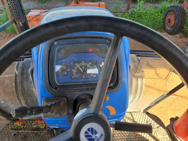 2004 NH-TD60D Tractor - photo 9