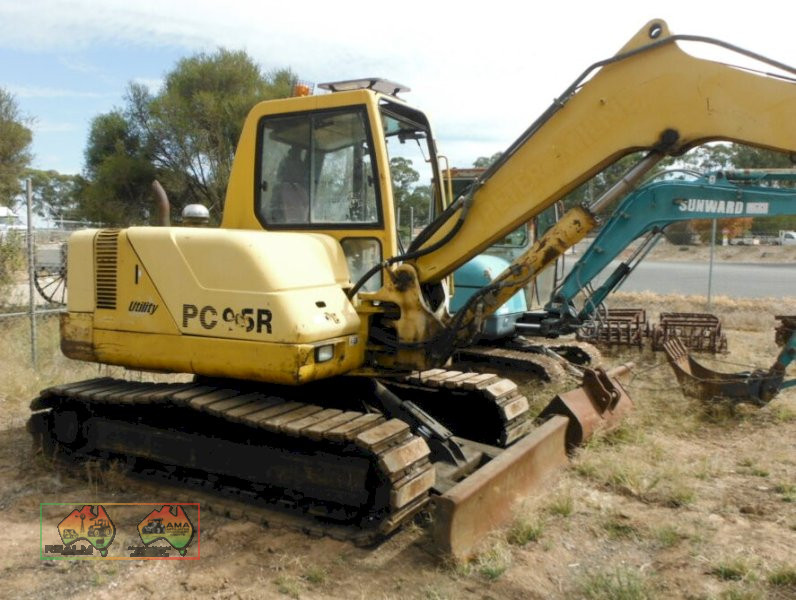 Komatsu PC95R Excavator