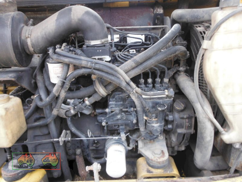 Komatsu PC95R Excavator - photo 9