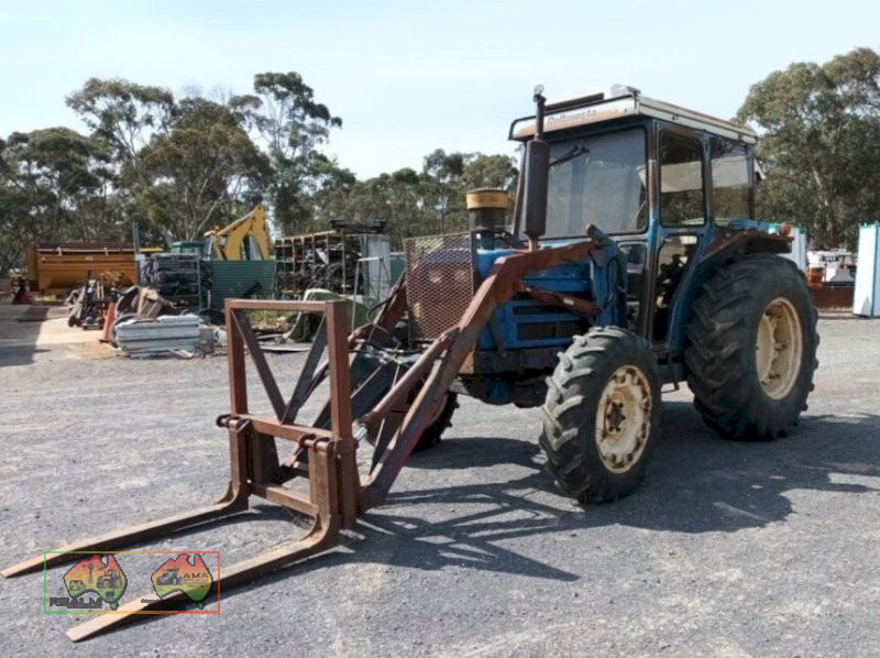Iseki T7000 4WD Tractor with FEL - photo 4
