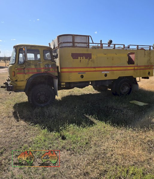 Bedford Diesel 4x4 Fire Truck - photo 5