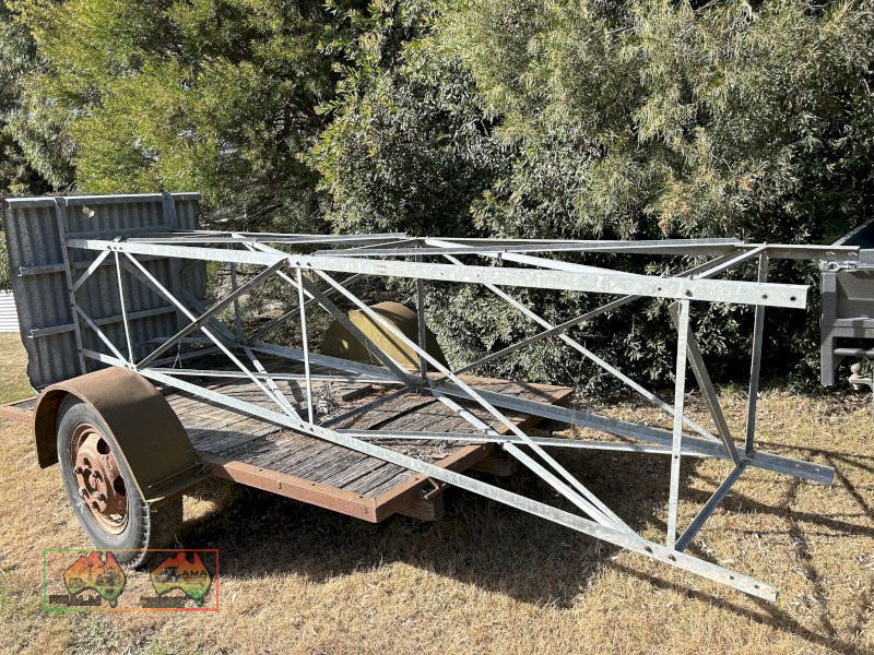 Tank Stand