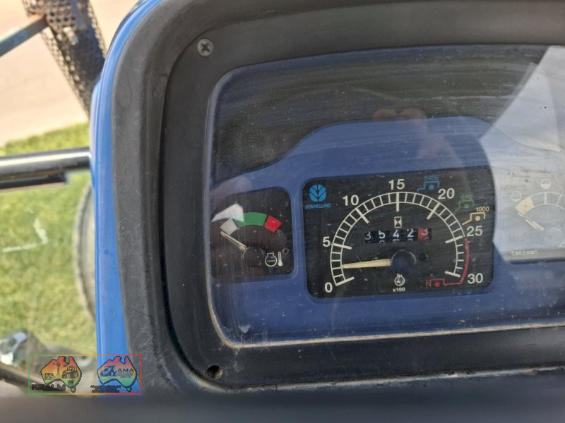 2004 NH-TD60D Tractor - photo 19