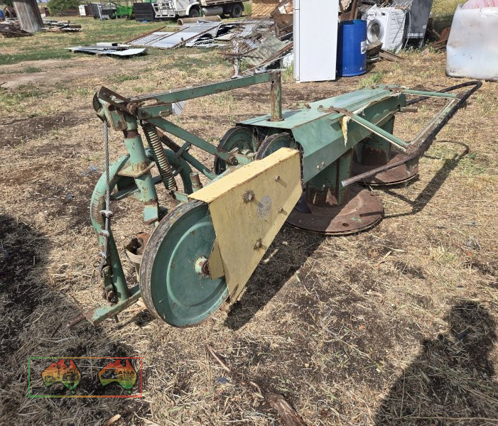 Mobilco Twin Disc Mower (Working Cond.)