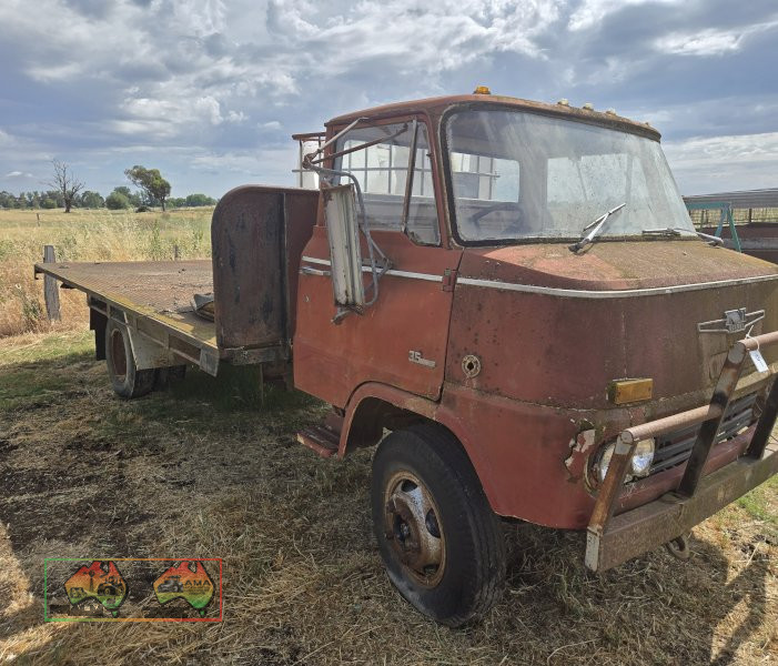 Nissan 3.5 Ton Truck