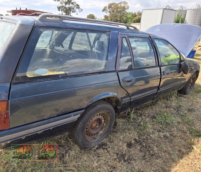 1994 EF Ford Falcon Wagon - photo 2