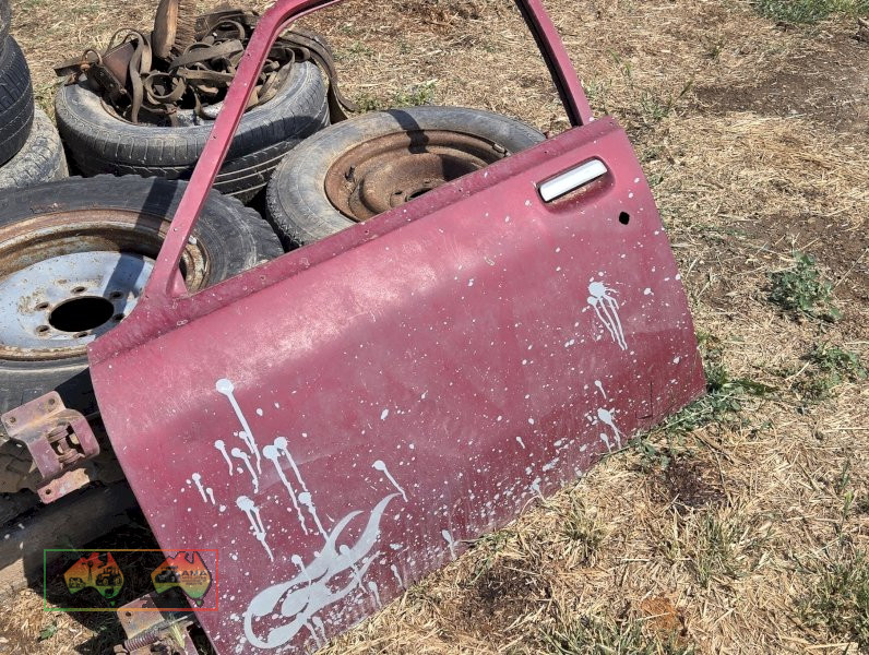Holden LH Torana Door - photo 2