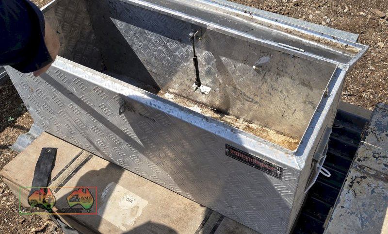 "Thunderbox" Aluminium Toolbox (94 x 36 x 40H) - photo 4