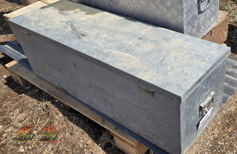 Galv. Toolbox (115 x 38 x 38H)