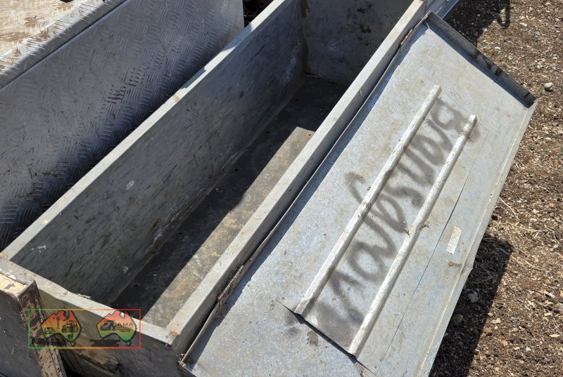 Galv. Toolbox (115 x 38 x 38H) - photo 2