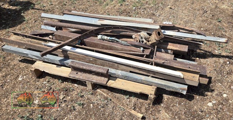 Assorted Scrap Steel & Star Pickets - photo 3
