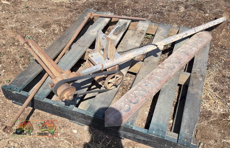Antique Shearing Plant & Farm Sign - photo 3