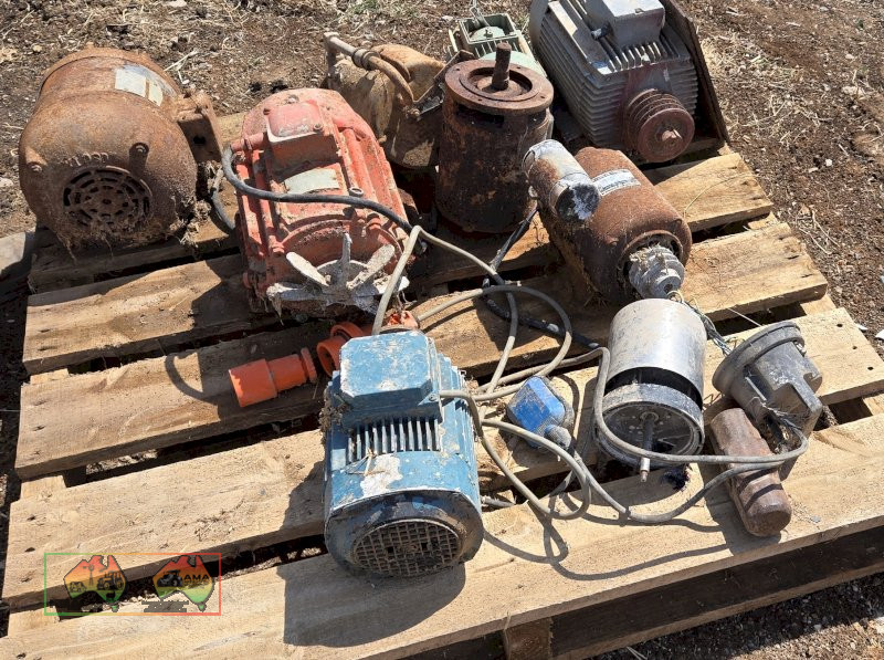 Pallet of Electric Motors - photo 3