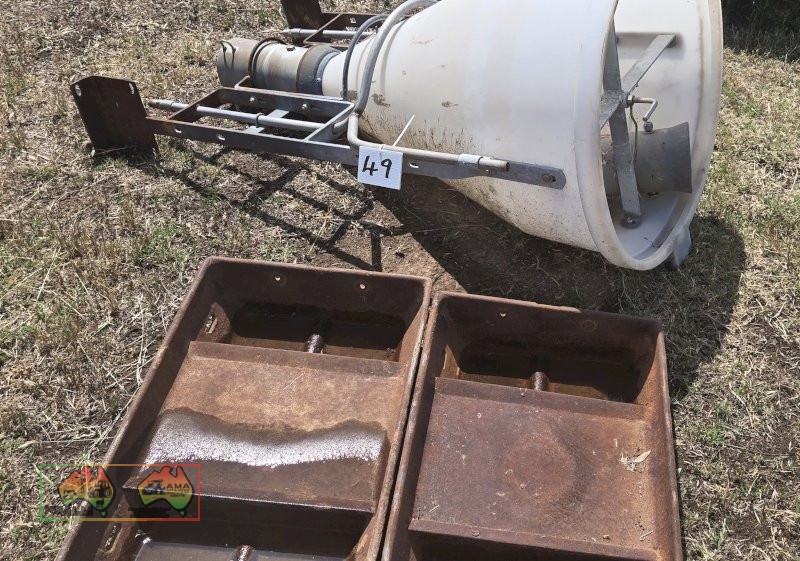 Poly Pig Feeder Hopper & 2x Feed Troughs - photo 4