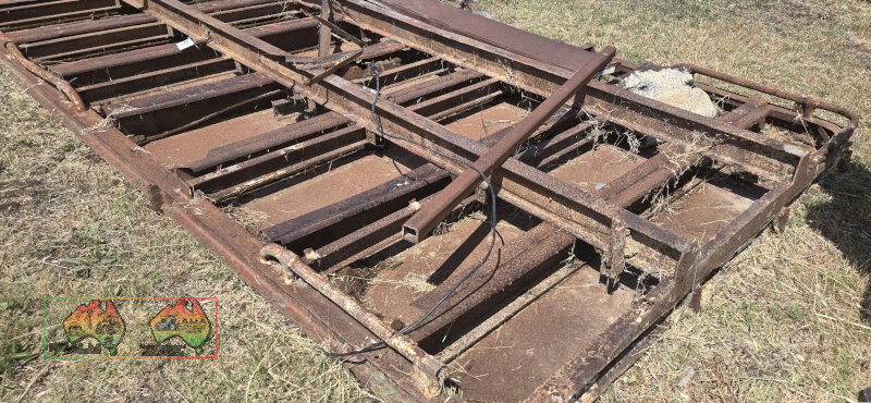 Solid Steel Truck Tray with Checkerplate Deck (15ft x 7'10")