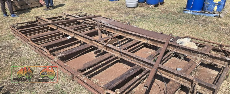 Solid Steel Truck Tray with Checkerplate Deck (15ft x 7'10") - photo 4