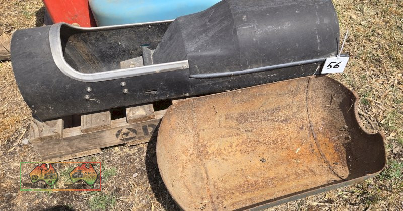 Poly Pig Feeder & Steel Pig Trough - photo 4