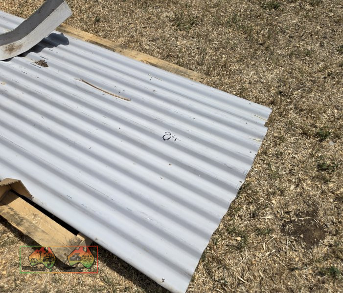 6x Sheets of "Mist Green" Verandah Bullnose Colorbond - photo 3