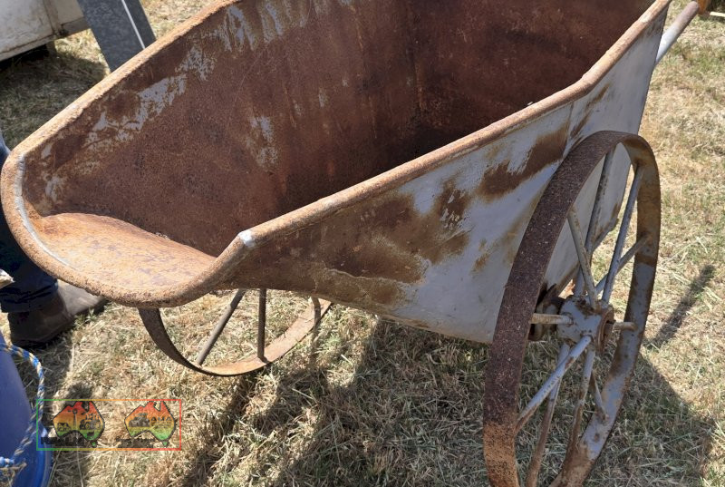 Abattoir Waste "Tallow" Barrow - photo 2