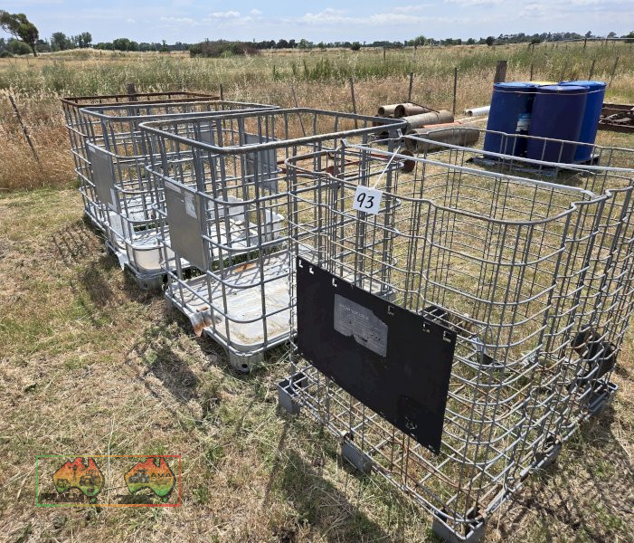 4x IBC Frames (Suit Firewood)