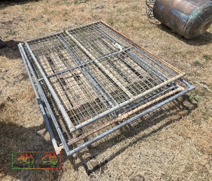 4x Weldmesh Panels