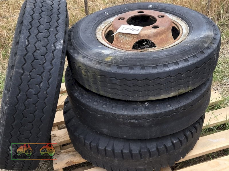 4x Truck Tyres & Rims