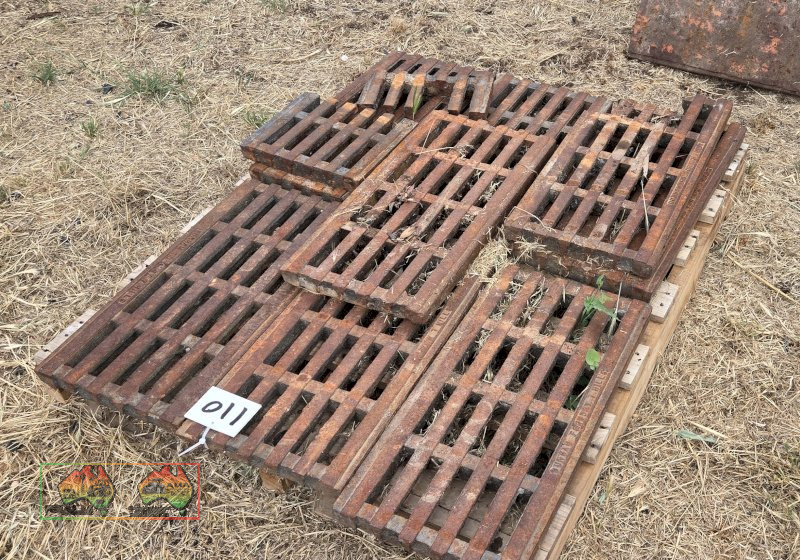 Pallet of Cast Iron Grates - photo 2