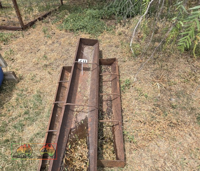 3x Steel Pig Feeders - photo 2