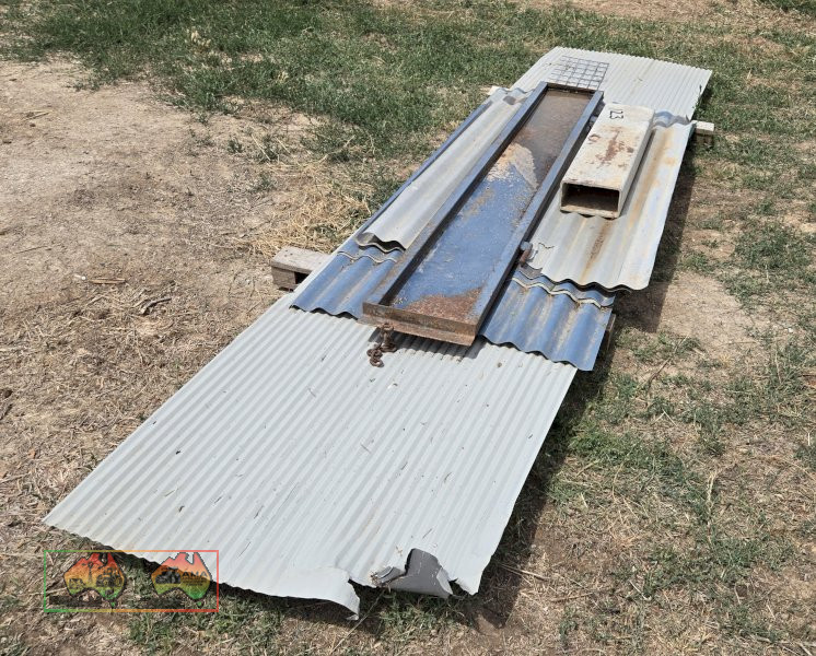 Corrugated Iron & Trailer Gate - photo 4