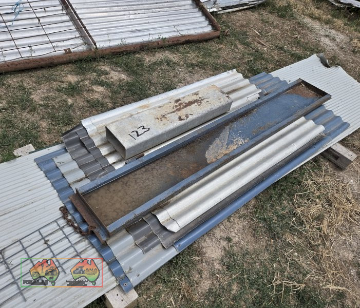 Corrugated Iron & Trailer Gate - photo 2