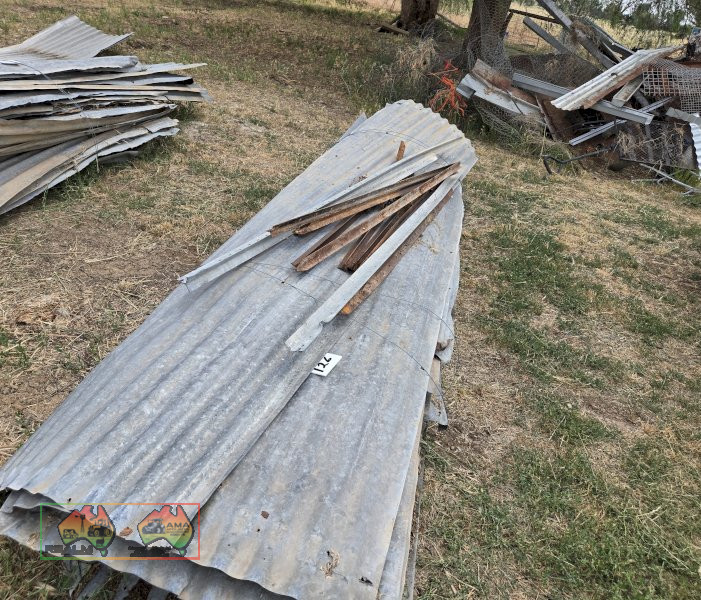 Corrugated Iron & Star Posts