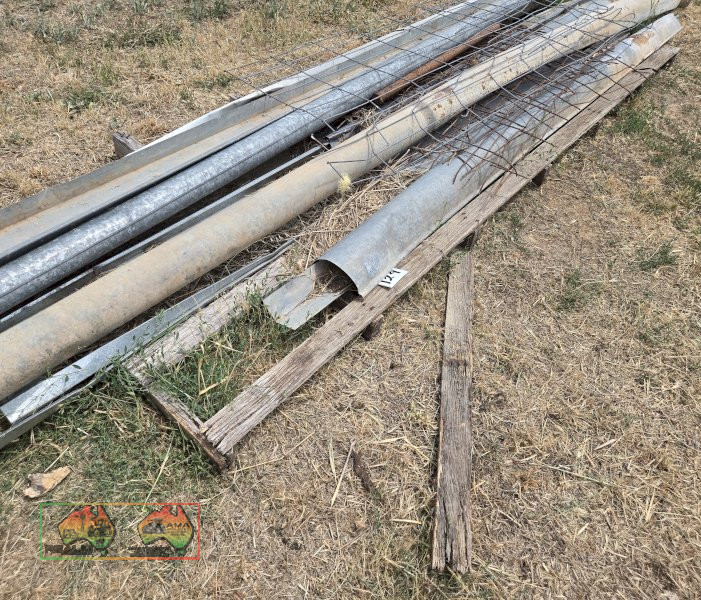 Assorted Downpipes & Mesh - photo 2