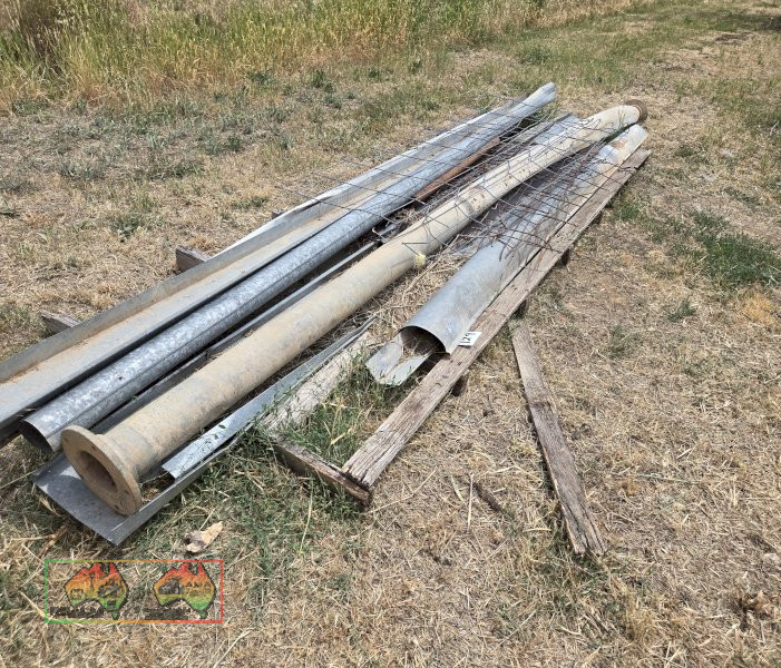 Assorted Downpipes & Mesh - photo 3