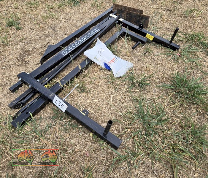 Mani Boxing Bag Stand (New) - photo 3