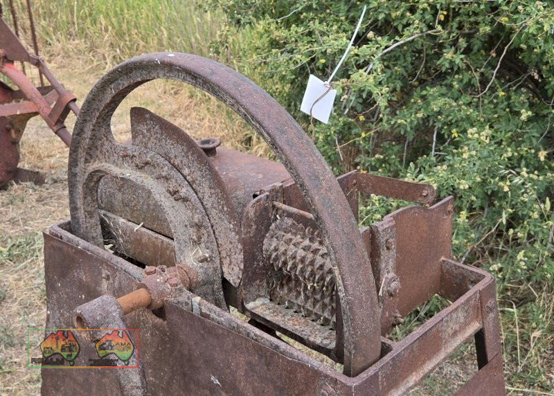 Antique Chaff Cutter