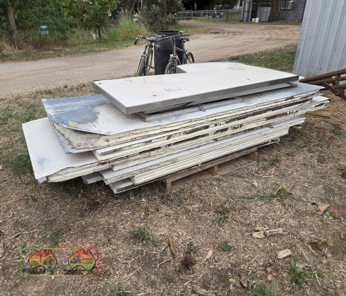 Assorted Coolroom Panels (2 Piles) - photo 5