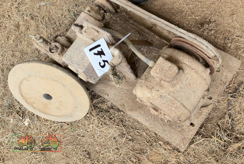 Older Style Electric Pump - photo 3